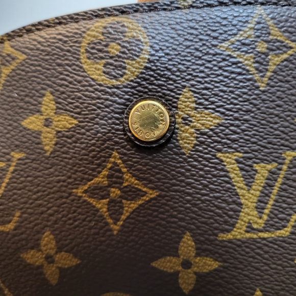*SOLD*LV MONTAIGNE GM - Picture 9 of 15